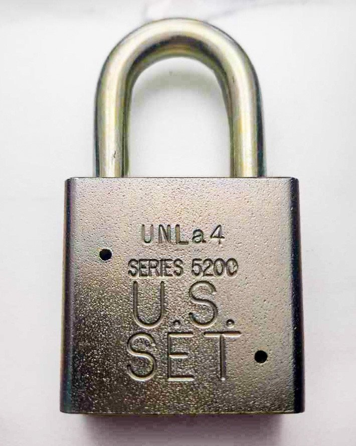 American Lock 5200
