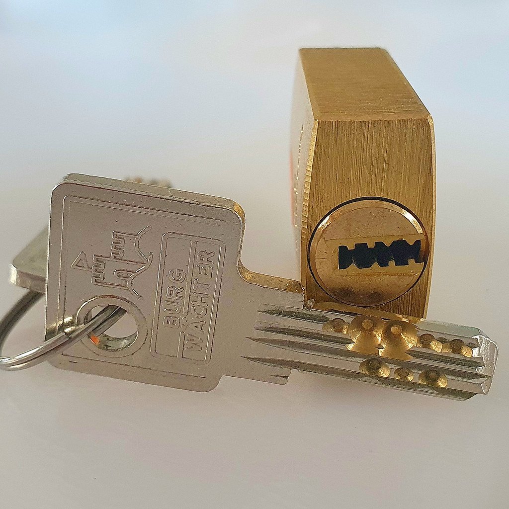 By: PeaceWeapon (CC BY-NC-SA 4.0, via LPU)