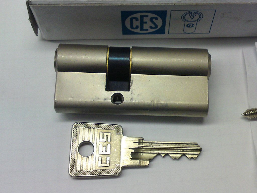 By: OpHiDiAn (CC BY-NC-SA 4.0, via LPU)