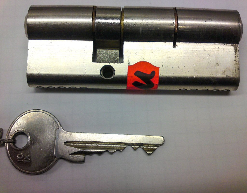 By: OpHiDiAn (CC BY-NC-SA 4.0, via LPU)