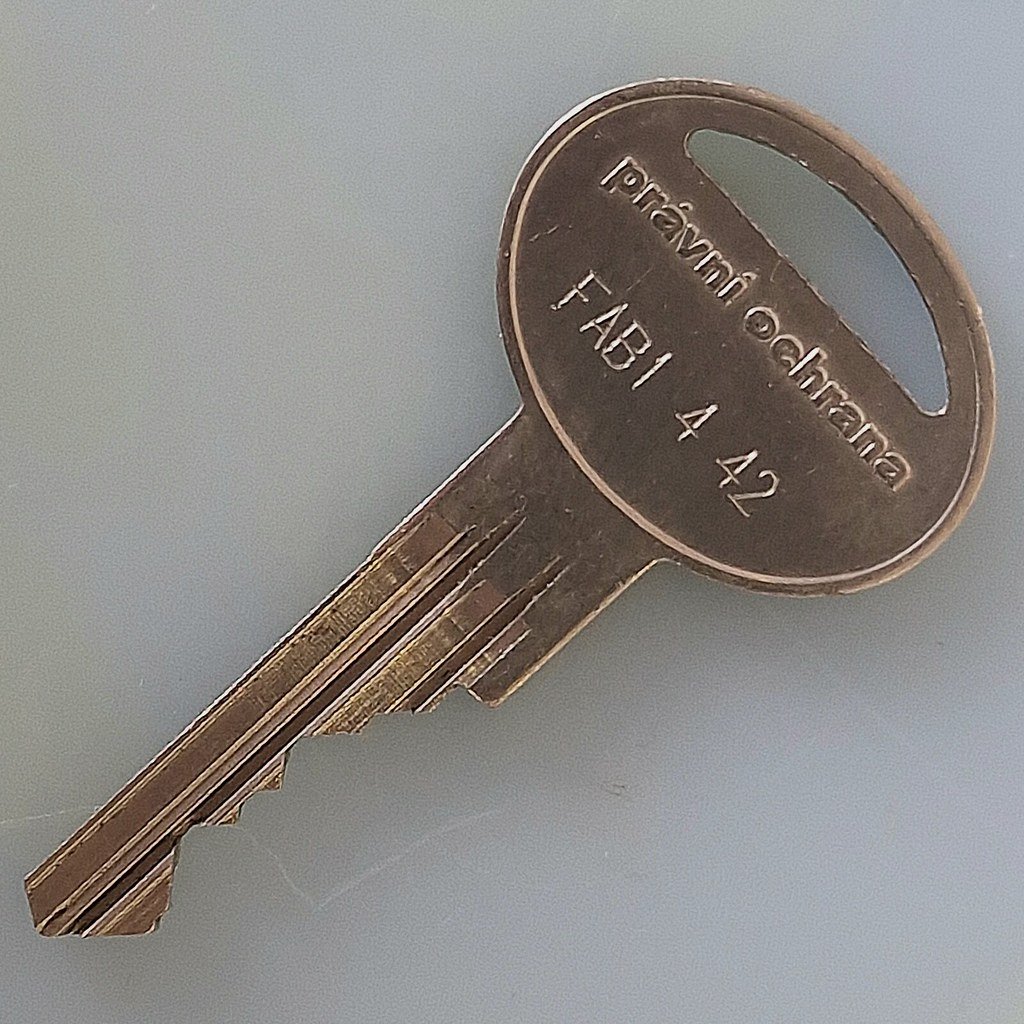 By: PeaceWeapon (CC BY-NC-SA 4.0, via LPU)