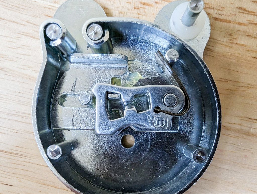 By: Hound (CC BY-NC-SA 4.0, via LPU)