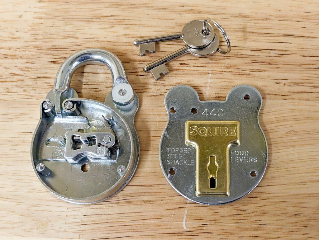 By: Hound (CC BY-NC-SA 4.0, via LPU)